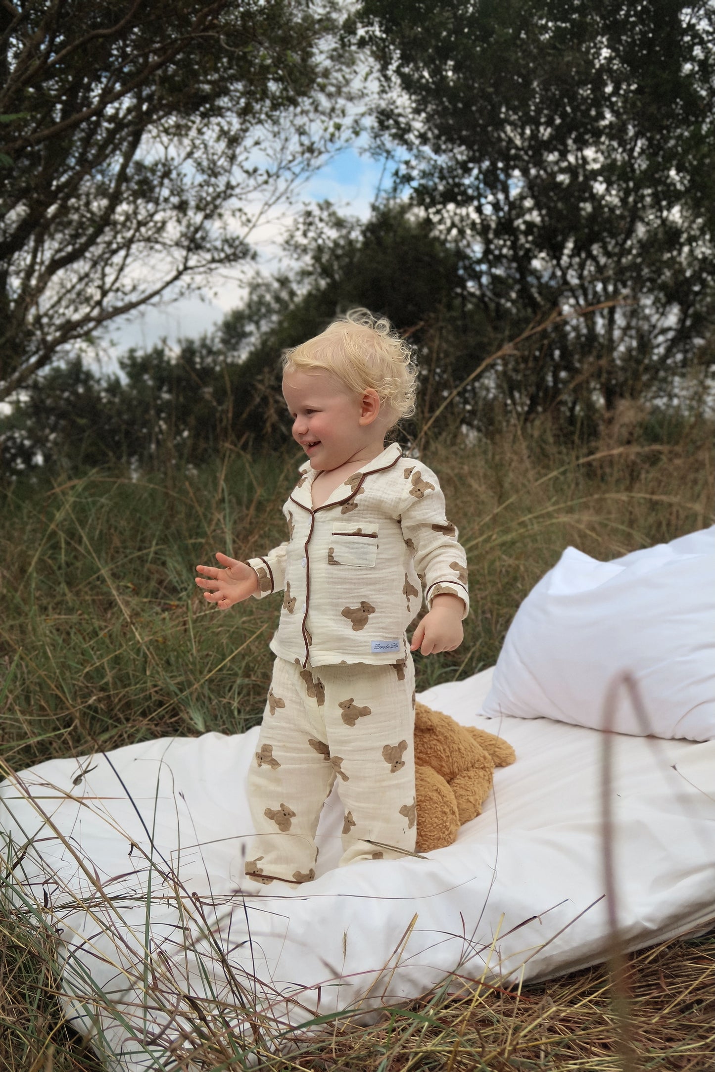 Teddy Wants a Cuddle Set